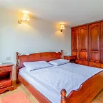 Podgori By Interhome